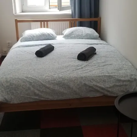 Zizkov - Near Center *