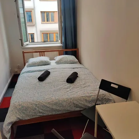 Zizkov - Near Center Praga