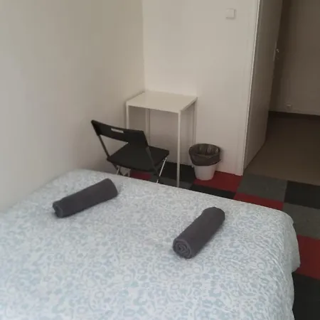 Pensión Zizkov - Near Center *