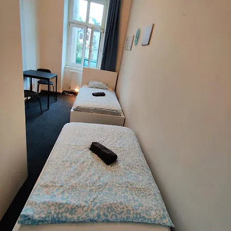 Zizkov - Near Center * Praga