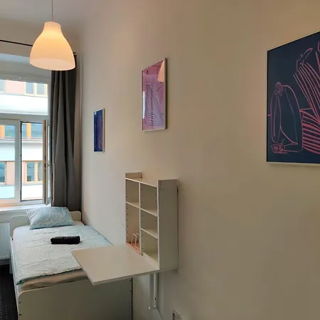 Pensión Zizkov - Near Center *