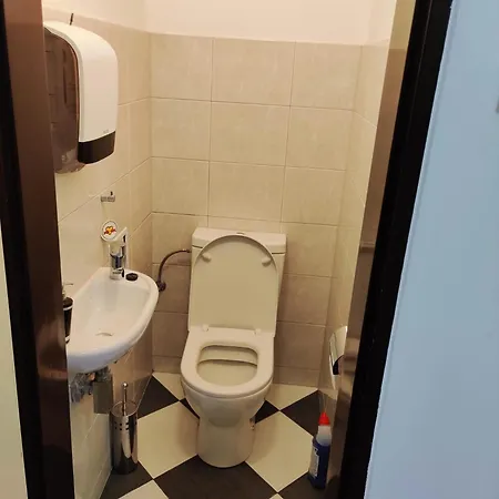 Pensión Zizkov - Near Center